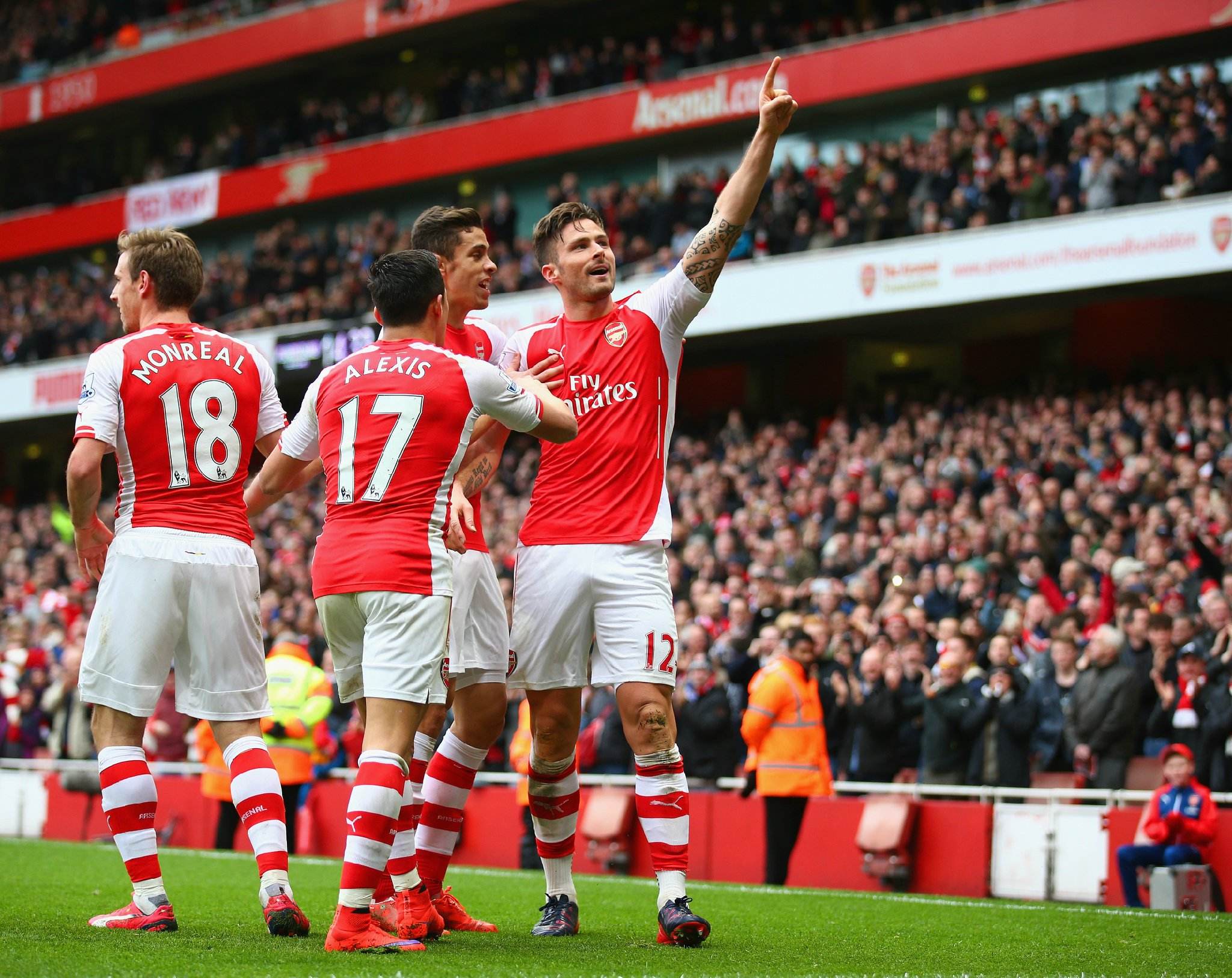 马德兴：上海体院有高端实验室，U18男足身体检测后会建档（马德兴：上海体院配备顶尖实验室，U18男足体测后将建立档案）