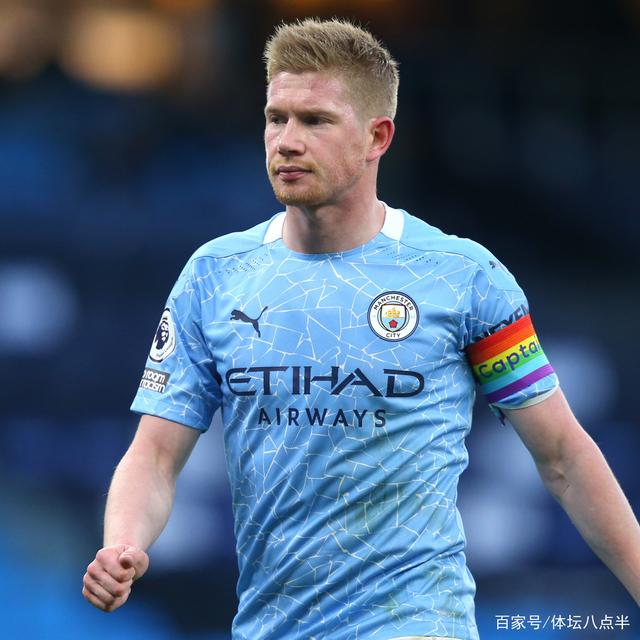 意媒：黄潜考虑买断那不勒斯租将拉法-马林，皇马握有回购权（意媒：比利亚雷亚尔欲买断那不勒斯租借的拉法-马林，皇马仍握有回购权）